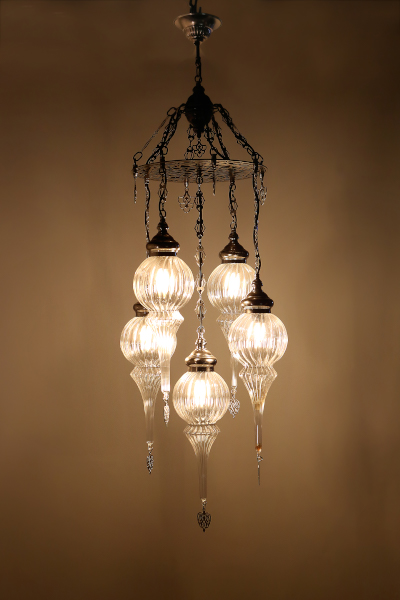 Chic Design Chandelier with 5 Special Pyrex Glasses